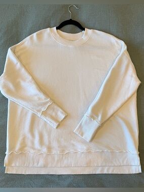 Natural Reflections Oversized Crewneck Sweatshirt - Cream